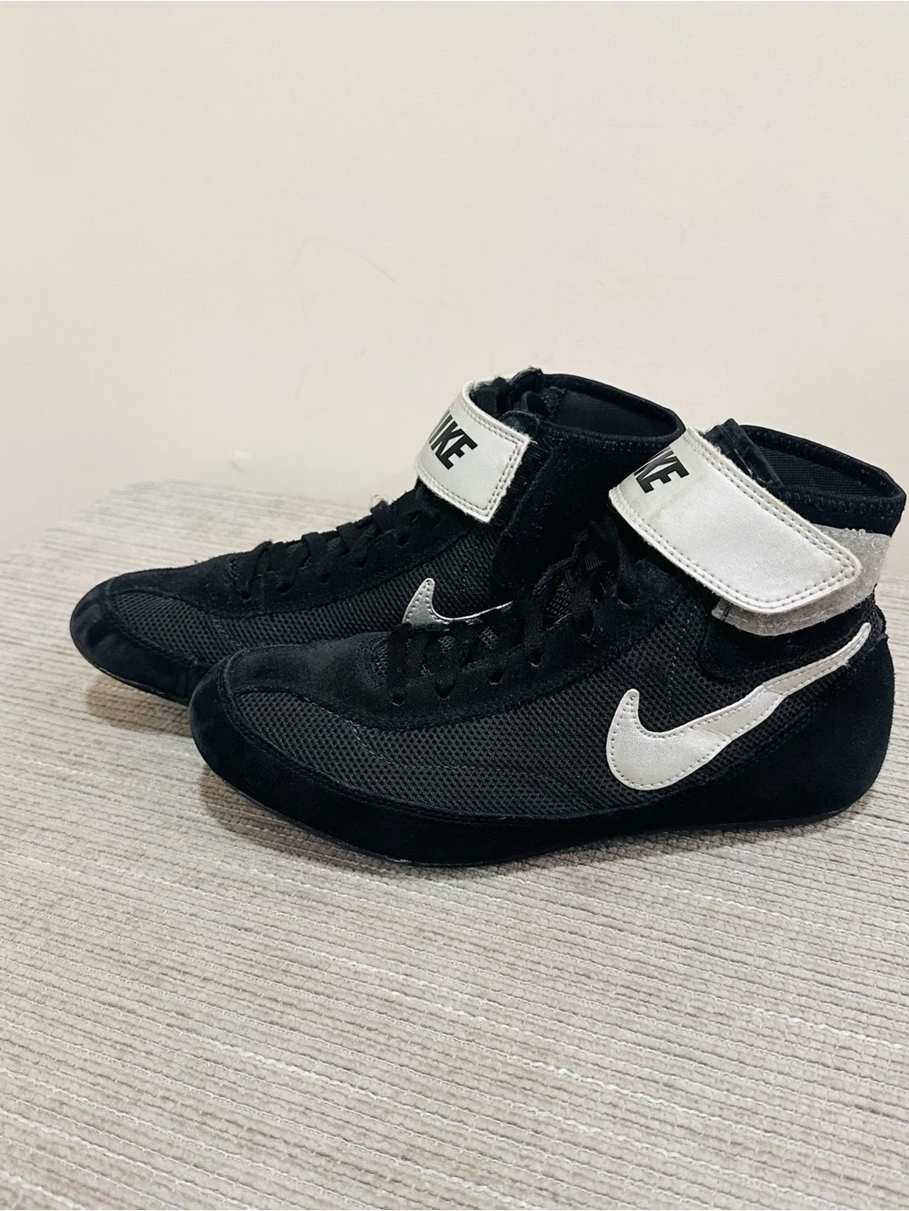 Nike Speedsweep VII Mens Size 7,5 Black And Silver 366683-004